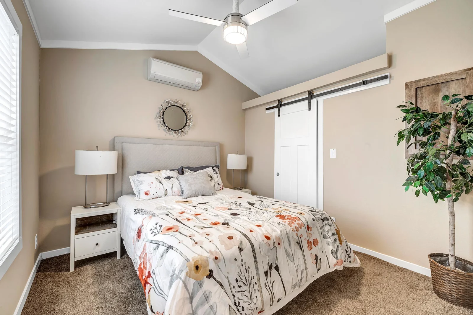 The Scottsdale interior 9