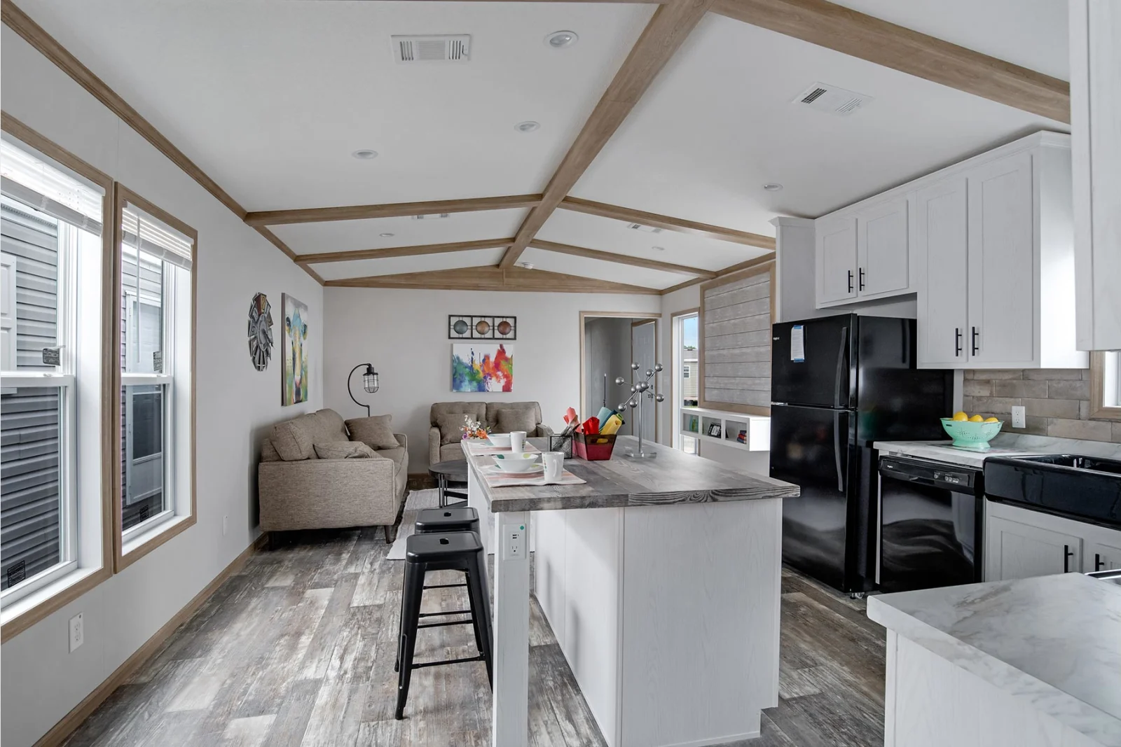 The Carondelet interior 5